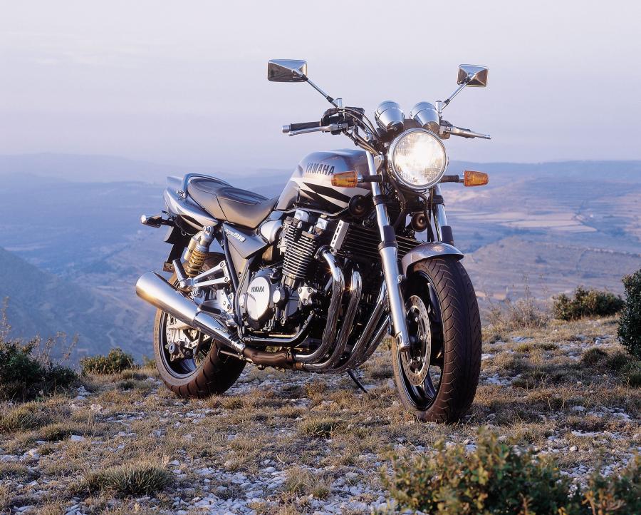 Yamaha XJR1300